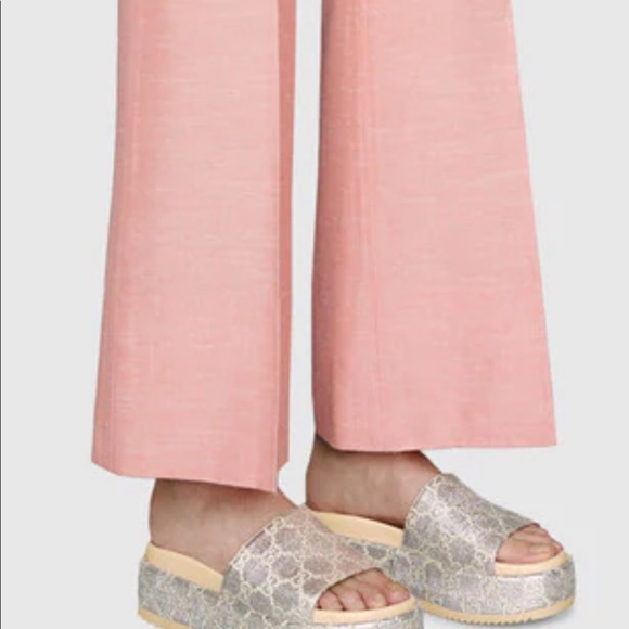 Autentic Gucci Platform Sandals in Silver and White. Size 40 only worn once - Picture 3 of 3